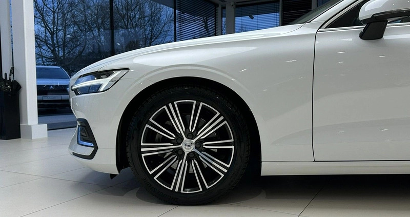 Volvo S60 cena 125900 przebieg: 66219, rok produkcji 2019 z Sokołów Małopolski małe 781